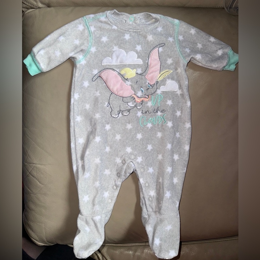 Disneystore  baby dumbo 0-3 months dumbo baby sleeper